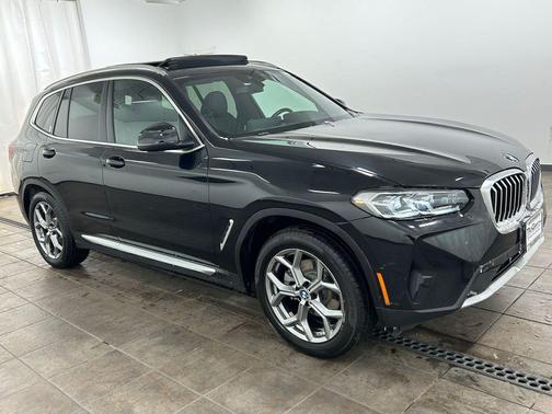 Black Sapphire Metallic 2023 BMW X3 xDrive30i