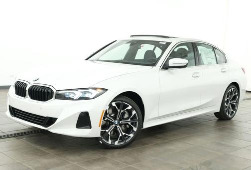 Mineral White Metallic 2026 BMW 330 xDrive NA