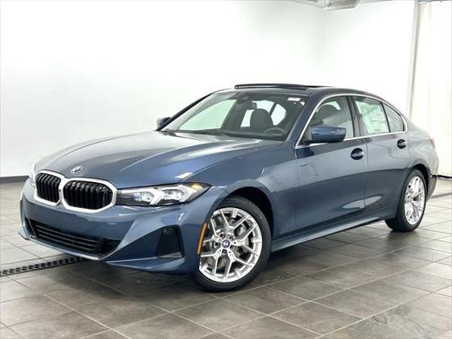 2025 BMW 330 i xDrive