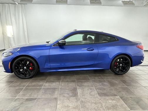 2025 BMW M440 i xDrive
