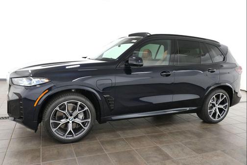 Carbon Black Metallic 2026 BMW X5 xDrive50e