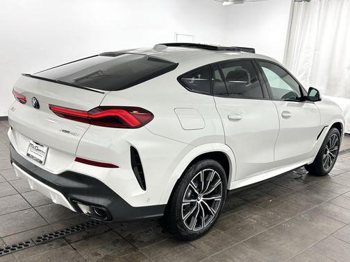 2026 BMW X6 xDrive40i
