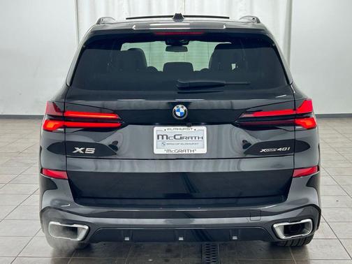 Black Sapphire Metallic 2025 BMW X5 xDrive40i