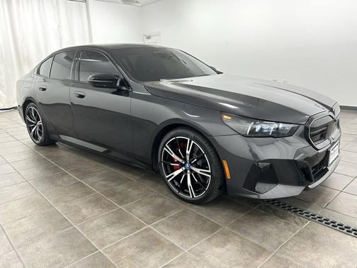 2024 BMW i5 M60