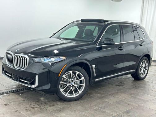 Black Sapphire Metallic 2026 BMW X5 xDrive40i