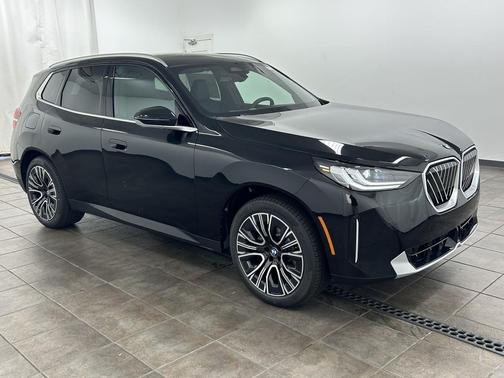 Black Sapphire Metallic 2025 BMW X3 30 xDrive