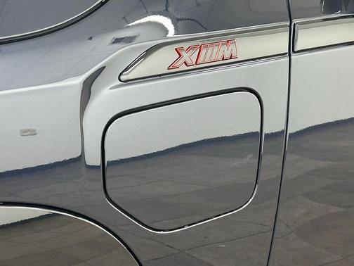 Carbon Black Metallic 2026 BMW XM Label