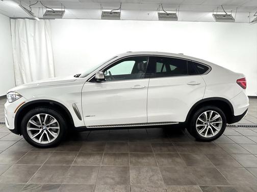 2019 BMW X6 xDrive50i