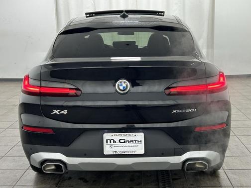 2024 BMW X4 xDrive30i