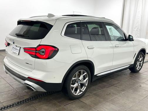 Alpine White 2023 BMW X3 xDrive30i