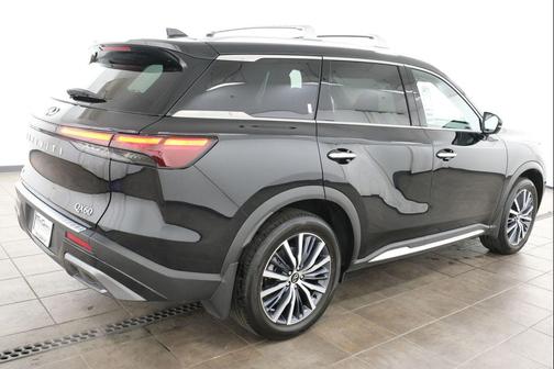 Mineral Black 2023 INFINITI QX60 SENSORY