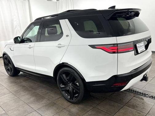 2023 Land Rover Discovery P360 HSE R-Dynamic