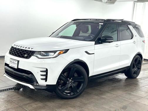 Fuji White 2023 Land Rover Discovery P360 HSE R-Dynamic