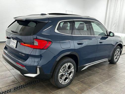 Night Dusk Blue Metallic 2026 BMW X1 xDrive28i