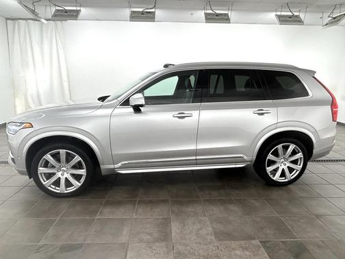 2017 Volvo XC90 T6 Inscription