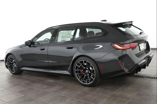 Black Sapphire Metallic 2023 BMW X6 xDrive40i