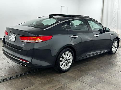 Moss Gray 2016 Kia Optima EX