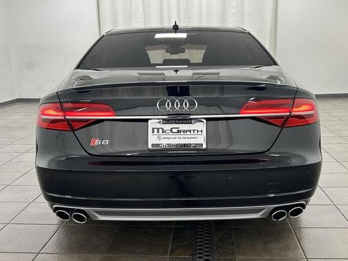 2016 Audi S8 4.0T