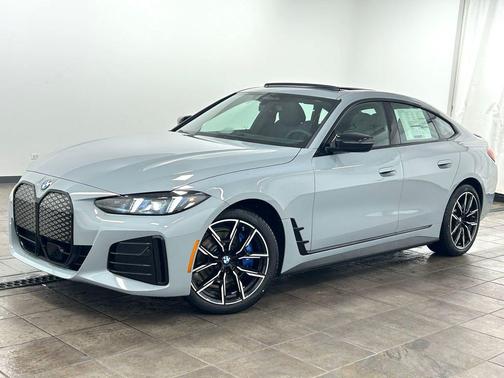 Brooklyn Grey Metallic 2026 BMW i4 Gran Coupe xDrive40