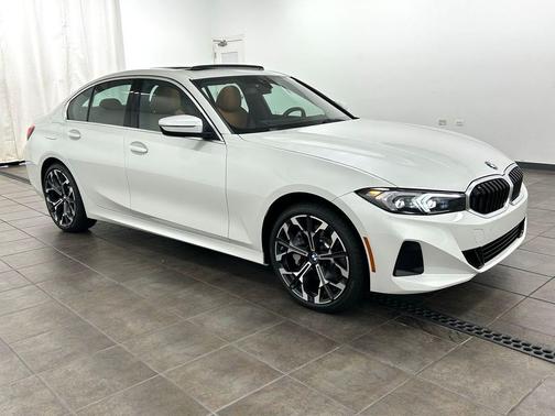 Mineral White Metallic 2025 BMW 330 xDrive