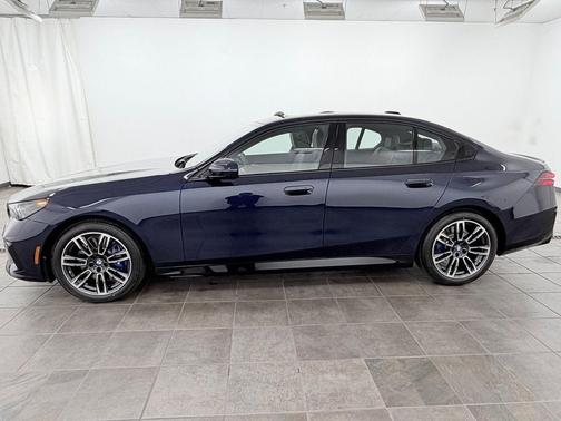 0c3z 2027 BMW 540 i xDrive