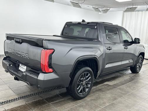 2024 Toyota Tundra Platinum