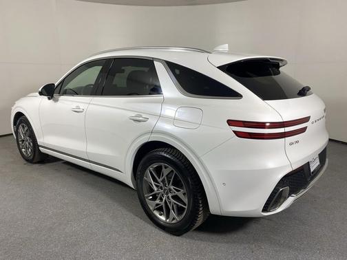 2022 Genesis GV70 2.5T AWD