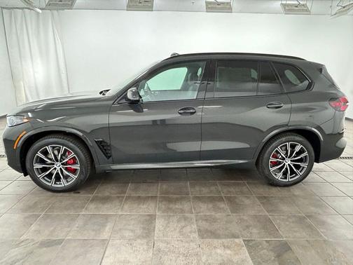 Dravit Grey Metallic 2026 BMW X5 xDrive40i