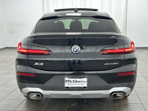 2023 BMW X4 xDrive30i