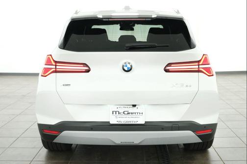Mineral White Metallic 2026 BMW X3 30 xDrive