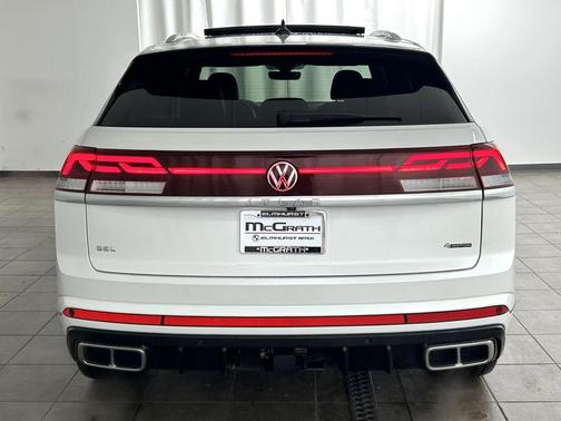 2024 Volkswagen Atlas Cross Sport 2.0T SEL Premium