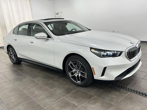 2026 BMW 530 i xDrive