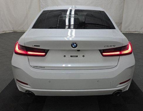 2023 BMW 330 xDrive