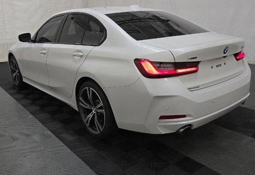 2023 BMW 330 xDrive