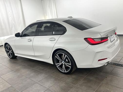 2023 BMW 330 xDrive