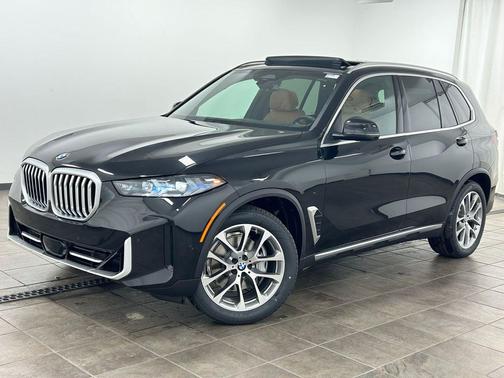Black Sapphire Metallic 2026 BMW X5 xDrive40i
