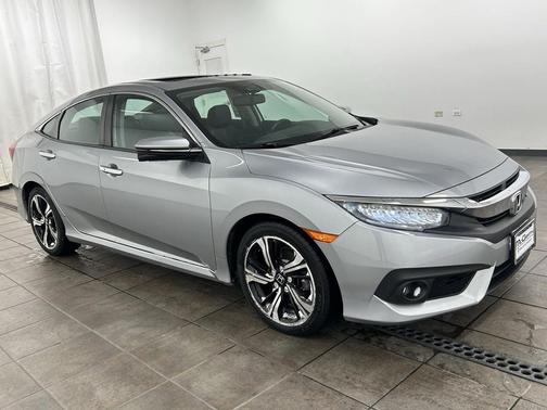 2016 Honda Civic Touring
