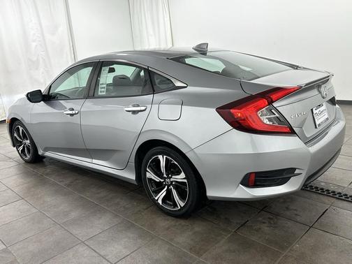 2016 Honda Civic Touring