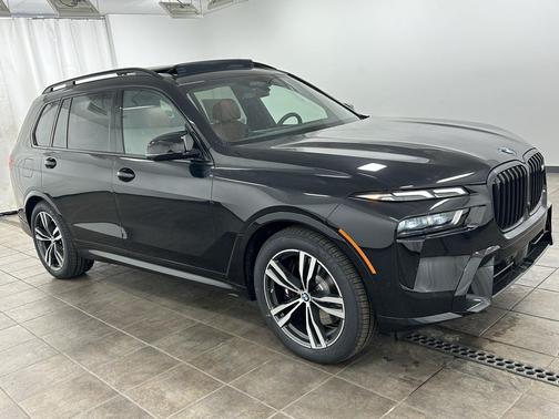 2026 BMW X7 M60i