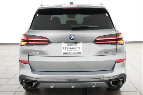 Skyscraper Grey Metallic 2026 BMW X5 PHEV xDrive50e