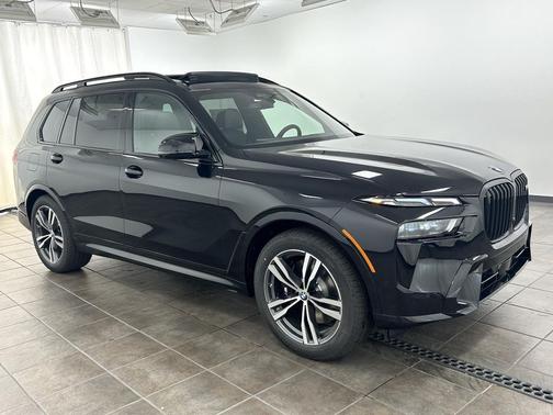 2026 BMW X7 M60i