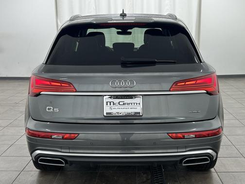 2022 Audi Q5 45 S line Premium