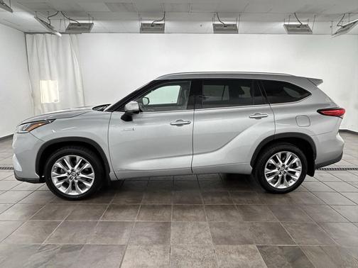 2020 Toyota Highlander Hybrid Limited