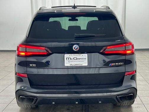 Carbon Black Metallic 2022 BMW X5 M50i