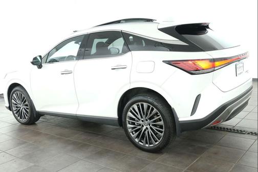 Eminent White Pearl 2024 Lexus RX 450h+ Base