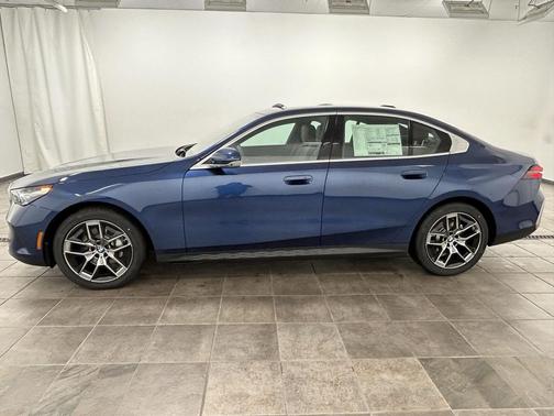 2026 BMW 530 xDrive