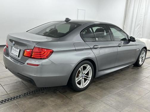 2015 BMW 528 528i
