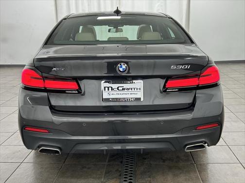 2022 BMW 530 i xDrive