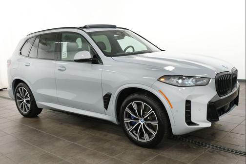 Brooklyn Grey Metallic 2025 BMW X5 PHEV xDrive50e