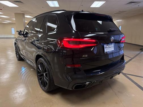 2023 BMW X5 M50i